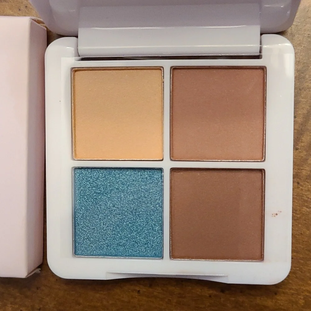 ESTATE Just a Taste Eyeshadow Mini Pigment Palette - Merbabe